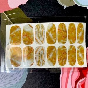 5 for $20 Nail Wraps: Golden Marble Seashell